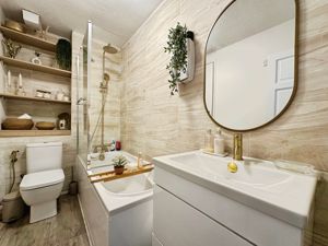 Bathroom- click for photo gallery